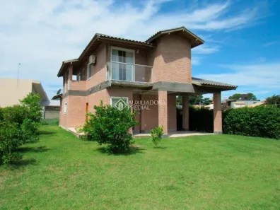 Casa com 4 Quartos à venda, 200m² no São João do Rio Vermelho, Florianópolis