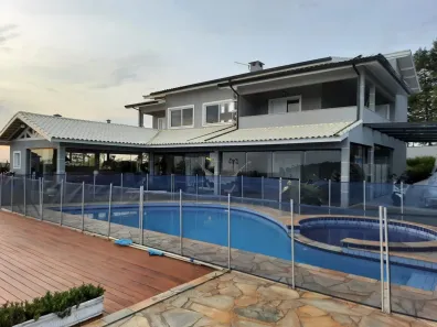Fazenda/Sítio com 5 Quartos à venda, 3140m² no , Mairinque