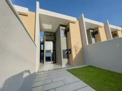 Sobrado com 4 Quartos à venda, 151m² no Centro, Eusébio