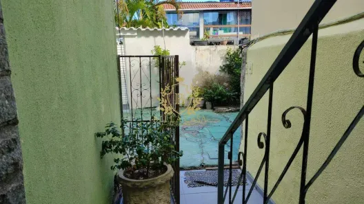 Sobrado com 2 Quartos à venda, 75m² no Palmeiras, Cabo Frio