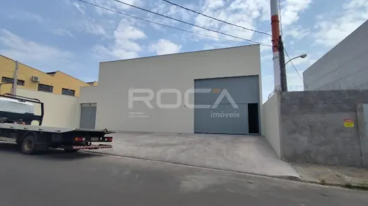 Galpão/Depósito/Armazém à venda, 400m² no Jardim Nova São Carlos, São Carlos