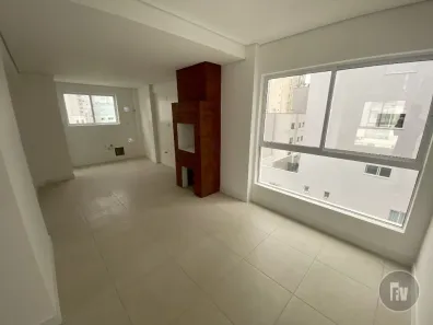 Apartamento com 3 Quartos para alugar, 97m² no Centro, Balneário Camboriú