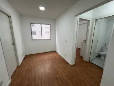 Apartamento com 2 Quartos para alugar, 34m² no Jardim São Savério, São Paulo