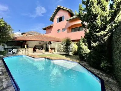 Casa com 4 Quartos à venda, 407m² no São Paulo II, Cotia
