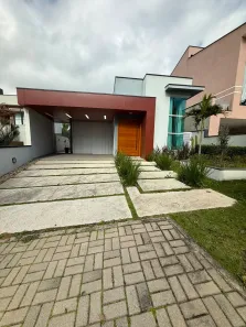 Casa de Condomínio com 3 Quartos à venda, 300m² no Parque Residencial Itapeti, Mogi das Cruzes