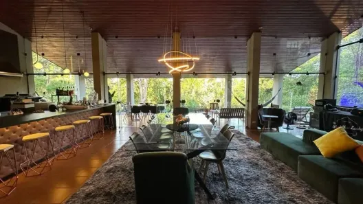 Casa de Condomínio com 4 Quartos à venda, 700m² no Bosque dos Eucaliptos, São José dos Campos