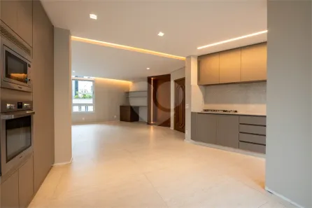 Apartamento com 3 Quartos à venda, 168m² no Cerqueira César, São Paulo