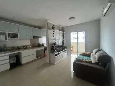Apartamento com 2 Quartos à venda, 59m² no Barreiros, São José