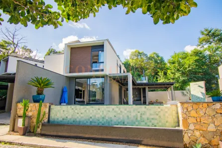 Sobrado com 4 Quartos à venda, 285m² no Itapetinga, Atibaia