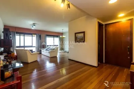 Apartamento com 3 Quartos à venda, 130m² no Passo da Areia, Porto Alegre