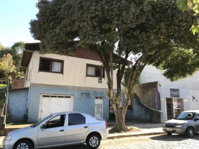 Casa com 3 Quartos à venda, 160m² no São Virgílio, Caxias do Sul