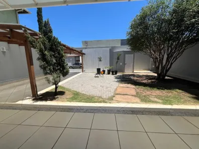 Casa com 3 Quartos à venda, 175m² no Arvoredo, Contagem
