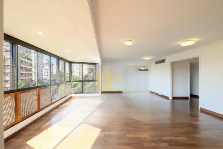 Apartamento com 3 Quartos à venda, 207m² no Vila Nova Conceição, São Paulo