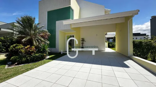 Casa com 4 Quartos à venda, 326m² no Cidade Nova Peruíbe, Peruíbe