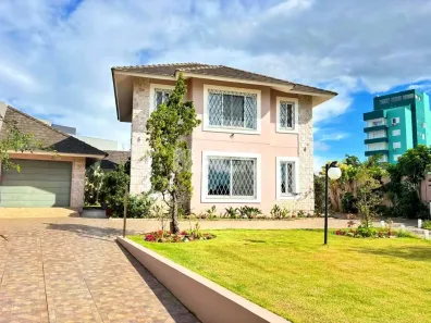 Casa com 5 Quartos à venda, 250m² no Torres, Torres