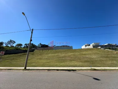 Lote/Terreno à venda, 700m² no Jardim Santa Teresa, Jundiaí