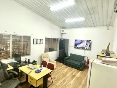 Galpão/Depósito/Armazém à venda, 370m² no Vila Anastácio, São Paulo