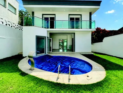 Casa de Condomínio com 5 Quartos à venda, 361m² no São Paulo II, Cotia