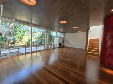 Sobrado com 3 Quartos para alugar, 284m² no Vila Nova Conceição, São Paulo