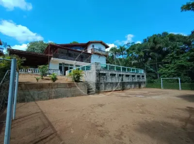 Sobrado com 3 Quartos à venda, 314m² no Loteamento Chacaras Embu-Guacu, Embu-Guaçu
