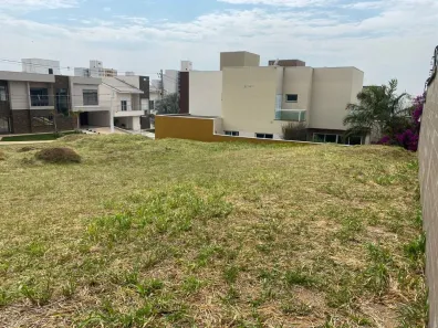 Lote/Terreno à venda, 389m² no Parque Residencial Eloy Chaves, Jundiaí