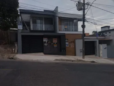 Casa com 3 Quartos à venda, 248m² no Jardim Brasília, Betim
