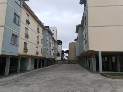 Apartamento com 2 Quartos para alugar, 58m² no Novo Mundo, Curitiba