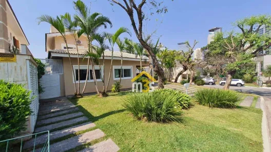 Casa de Condomínio com 5 Quartos à venda, 400m² no Tamboré, Santana de Parnaíba