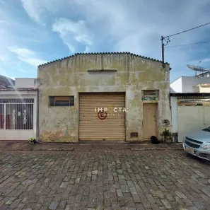 Galpão/Depósito/Armazém à venda, 205m² no Centro, Pouso Alegre