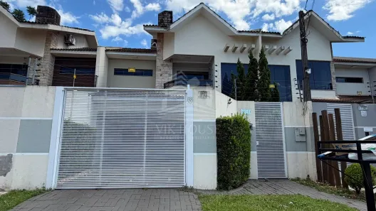 Sobrado com 3 Quartos à venda, 233m² no Maracanã, Foz do Iguaçu