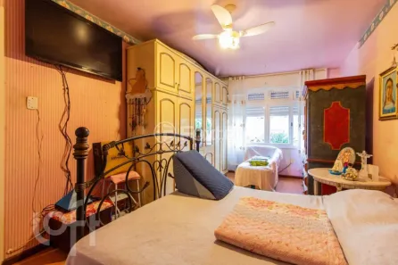 Apartamento com 3 Quartos à venda, 130m² no Bom Fim, Porto Alegre