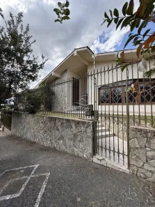Imóvel Comercial com 13 Quartos à venda, 540m² no Orfãs, Ponta Grossa