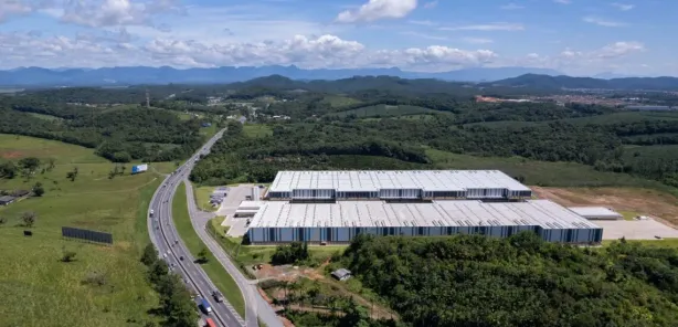 Galpão/Depósito/Armazém para alugar, 4569m² no Centro, Araquari