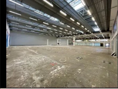 Sala Comercial para alugar, 4243m² no Lapa de Baixo, São Paulo