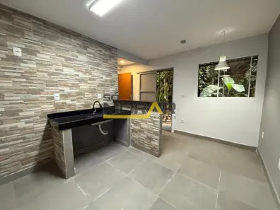 Casa com 1 Quarto para alugar, 45m² no Concórdia, Belo Horizonte