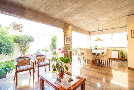 Casa com 3 Quartos à venda, 228m² no Vila Mariana, São Paulo