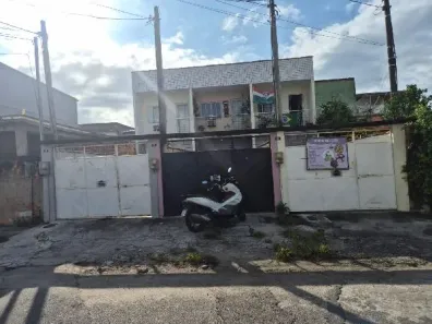 Casa com 2 Quartos à venda, 71m² no Fanchem, Queimados