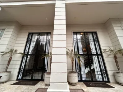 Apartamento com 3 Quartos à venda, 130m² no Vila Uberabinha, São Paulo