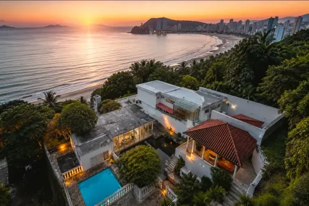 Sobrado com 6 Quartos à venda, 625m² no Ilha Porchat, São Vicente