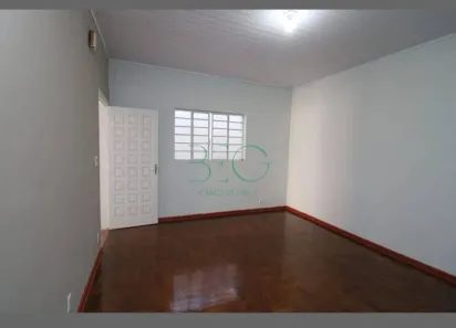 Casa com 2 Quartos para alugar, 200m² no Vila Celeste (Zona Leste), São Paulo