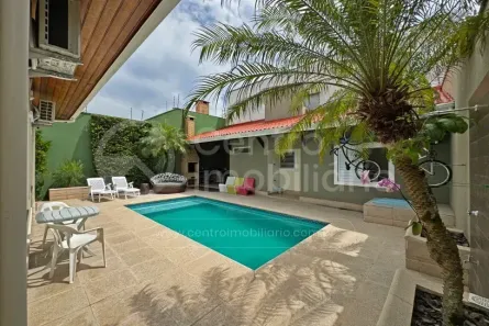Casa com 3 Quartos à venda, 200m² no , Peruíbe