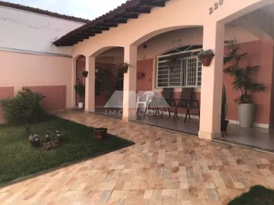 Casa com 3 Quartos à venda, 179m² no Jardim Primavera, Rio Claro