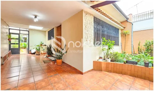 Casa com 3 Quartos à venda, 144m² no Bosque da Saúde, São Paulo