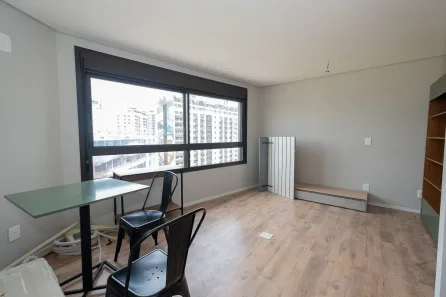 Apartamento com 1 Quarto para alugar, 27m² no Areal, Pelotas