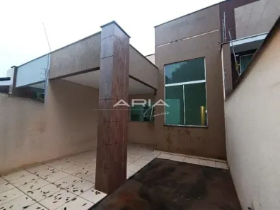 Casa com 2 Quartos à venda, 150m² no Colúmbia, Londrina
