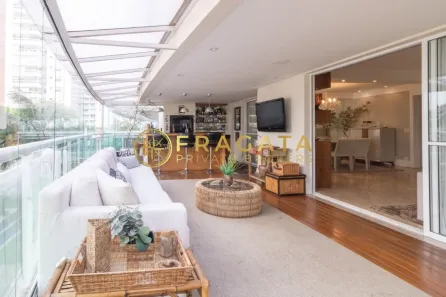Apartamento com 3 Quartos à venda, 213m² no Vila Romana, São Paulo