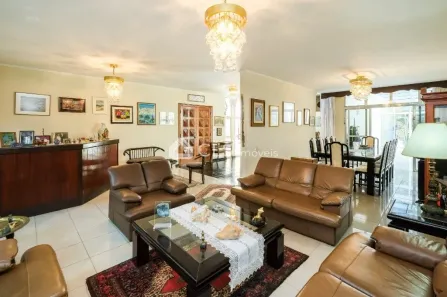 Casa com 4 Quartos à venda, 269m² no Sumaré, São Paulo
