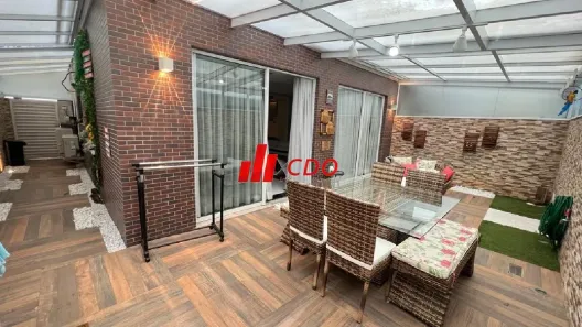 Sobrado com 4 Quartos à venda, 200m² no Jardim Monte Kemel, São Paulo
