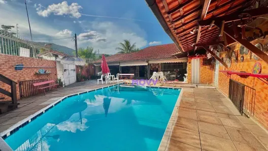 Casa com 4 Quartos à venda, 765m² no Piratininga, Niterói
