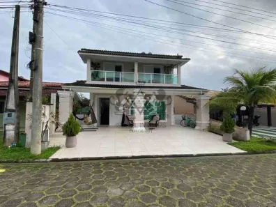 Casa com 4 Quartos à venda, 26m² no Enseada, São Sebastião